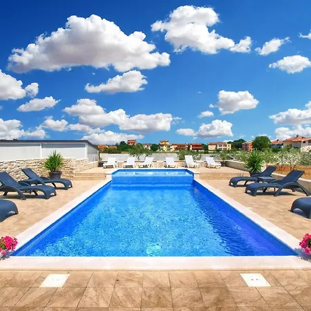 Fuer 4 Personen Ca 50 Qm In Fazana-surida, Istrien Istrische Riviera Apartment Valbandon