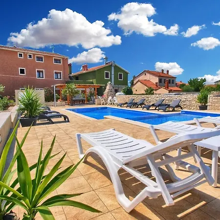 Apartment Fuer 4 Personen Ca 50 Qm In Fazana-surida, Istrien Istrische Riviera