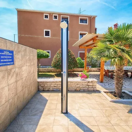 Fuer 4 Personen Ca 50 Qm In Fazana-surida, Istrien Istrische Riviera Apartment *